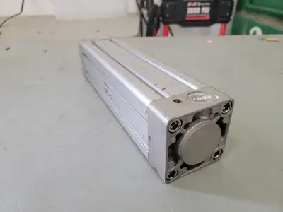 USED SMC CP95SDB63-200