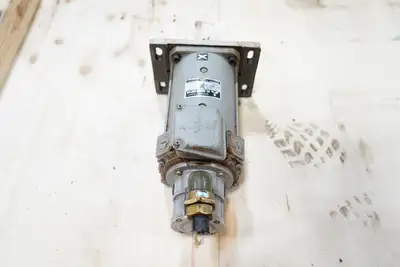 Mitsubishi DC Servo Motor