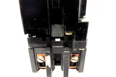 NEW SQUARE D 8910-LO2 CONTACTOR SER.C 8910LO2