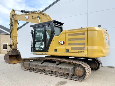 USED 2020 Caterpillar 330