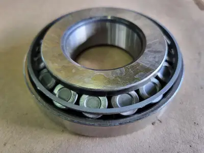 NEW SKF 31310 J2/QCL7A