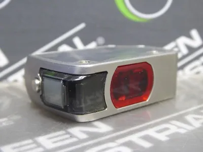 Keyence LR-ZB250AP Self-Contained CMOS Laser Sensor Cut End Used