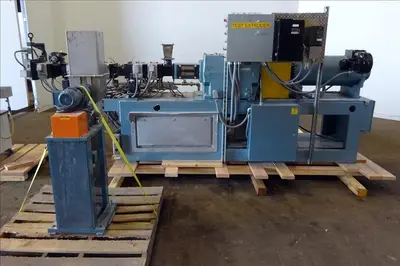 USED W&P ZSK40