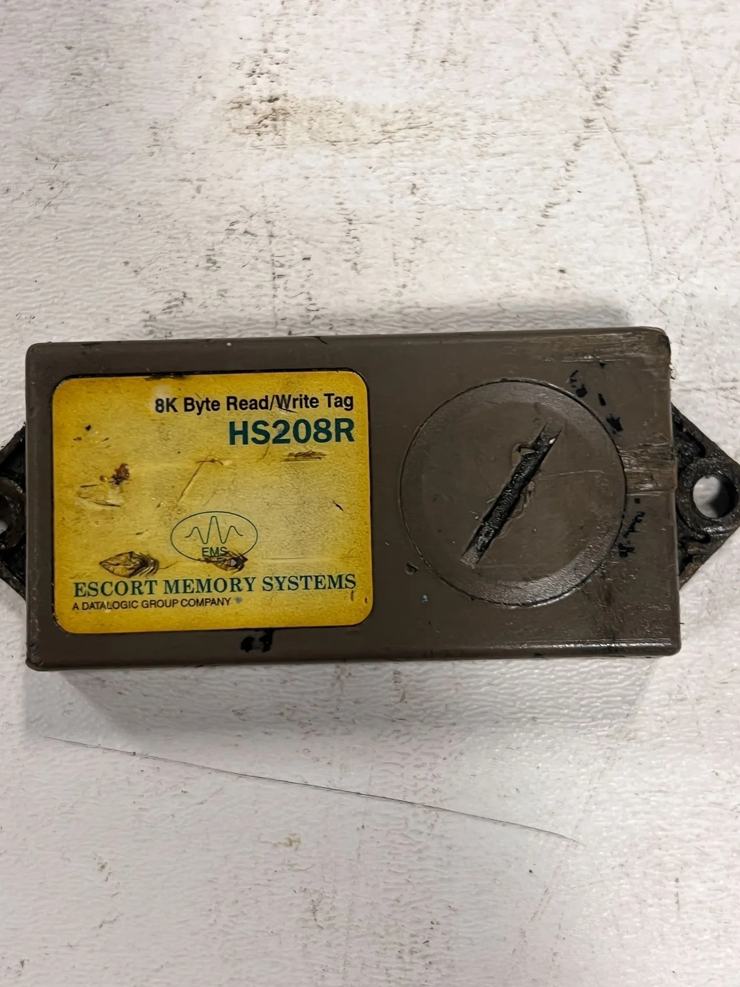 USED ESCORT MEMORY SYSTEM HS208R