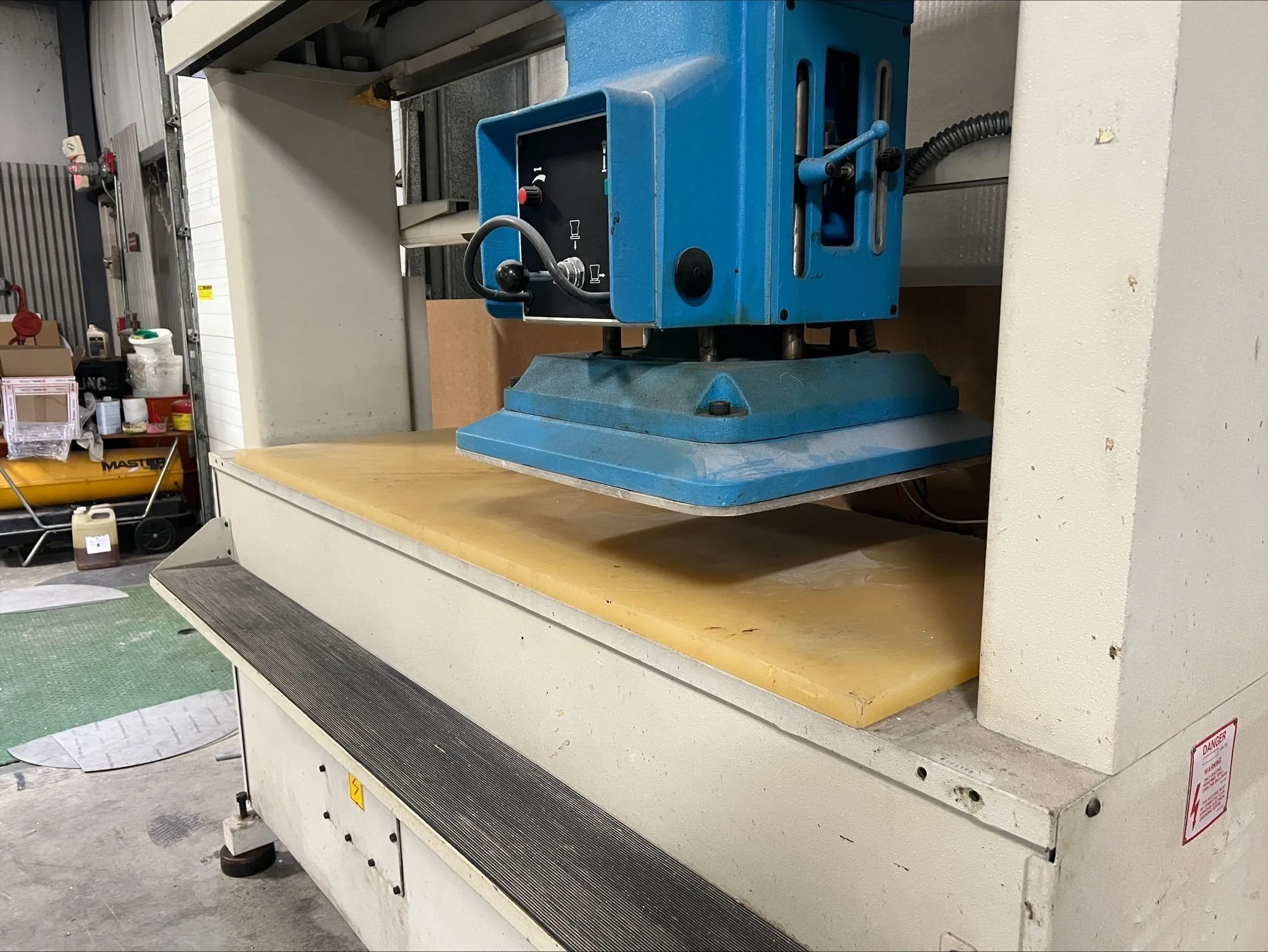 USED 2007 SAMCO TH-25 1805