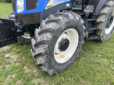Used NEW HOLLAND T6020 Utility Tractors New York US | Abele Tractor #1343158