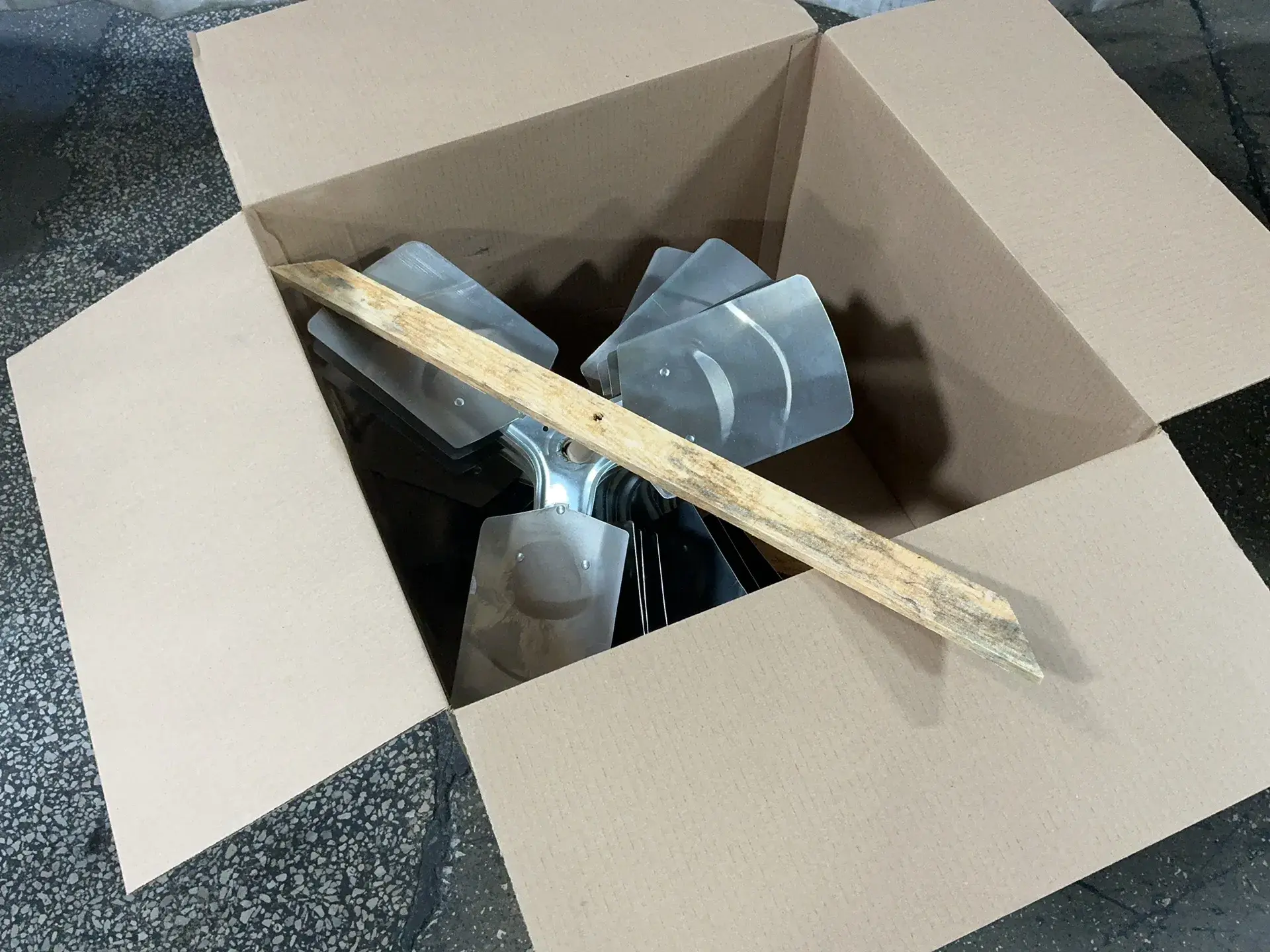 Used REVCOR _UNKNOWN_ Fan & Blower Parts Ohio US | HGR 24 #1357253