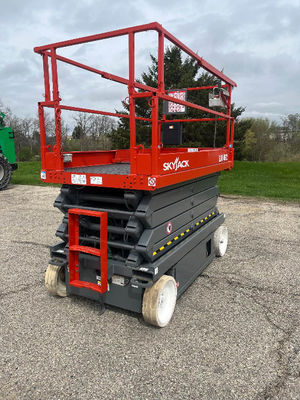 Used 2011 SJ4632 Skyjack Scissor Lifters Wisconsin US | Stack Equipment #1418792