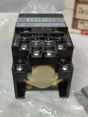 New | in-Stock AGASTAT 7012 CHI1 Miscellaneous Equipment (Electrical & Power) | Surplus Asset Holdings #1202808