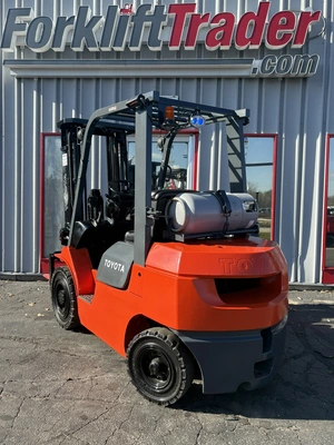 USED 2001 TOYOTA 7FGU25