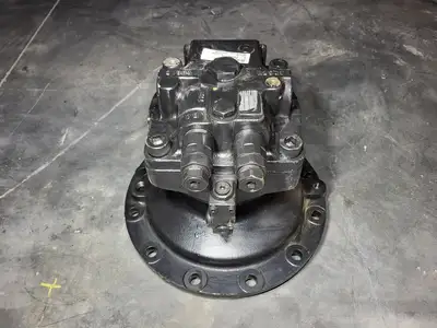 NEW 2015 JOHN DEERE PG200044