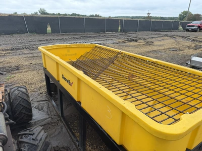 Used _UNKNOWN_ _UNKNOWN_ Dry Spreaders Minnesota US | Miedema Asset Management Group #1444344