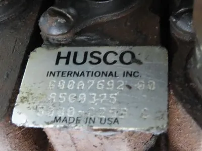 Hyster 3-Lever Hydraulic Spool Valve Forklift Mast Control E60XM2-33