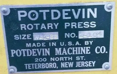 USED 1994 POTDEVIN 42-88W