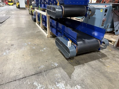 18' L x 24" Wide Flatbelt Conveyor