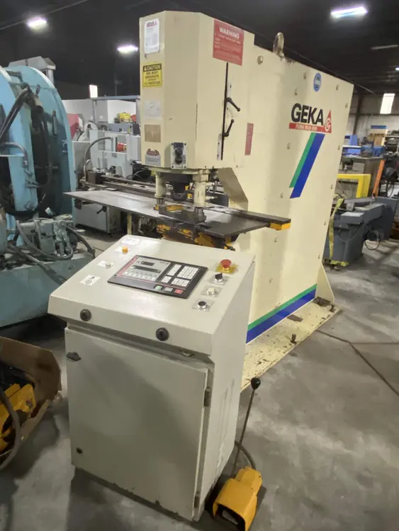 Used 1900 GEKA PUMA 110/E-500 Ironworkers Arkansas US | Revelation Machinery #403175