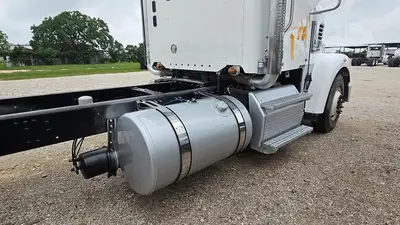 Used 2012 FREIGHTLINER CORONADO 122 SD Cab Chassis trucks Texas US | Roll Off Truck World #1491756