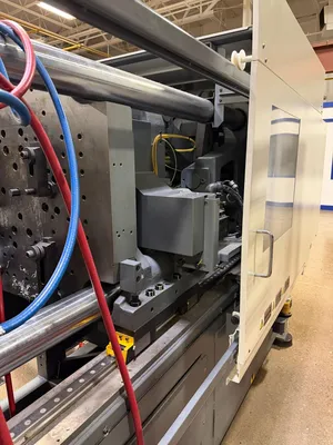 2019 Shibaura Machine EC250SXIIV70-U48-8A HORIZONTAL INJECTION MOULDING MACHINES | INJECTION DEPOT GROUP (7)