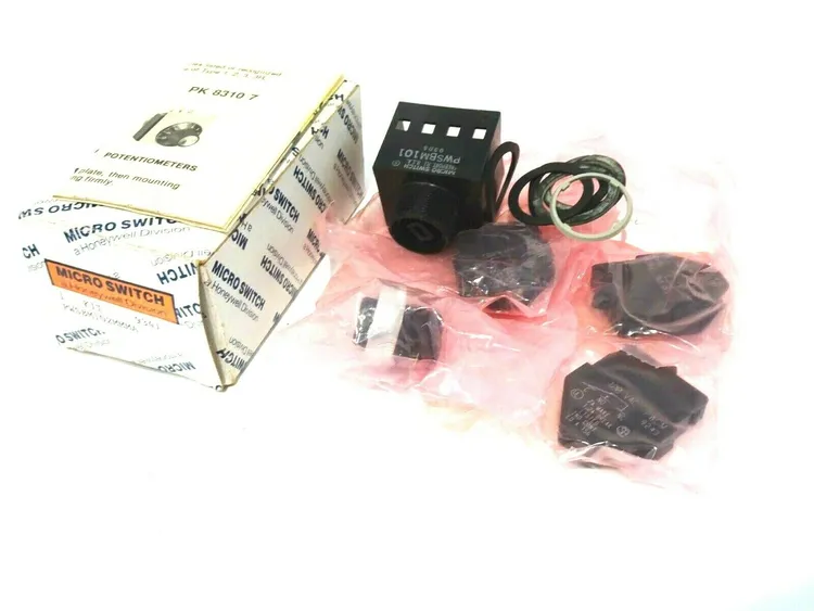 New | in-Stock MICRO SWITCH HONEYWELL _UNKNOWN_ Relays & Switches | SB Industrial Supply #820484