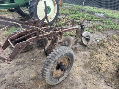 Used _UNKNOWN_ _UNKNOWN_ Moldboard Plows Minnesota US | Miedema Asset Management Group #1444277
