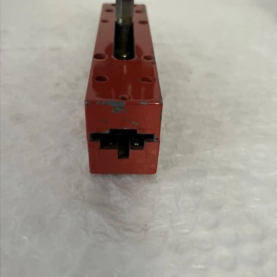 USED Telemechanique XCS-Z05
