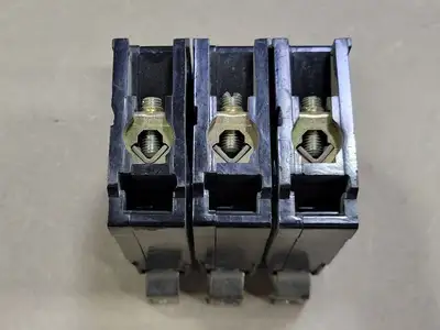 Used WESTINGHOUSE BAB3015H Switchgears British Columbia CA | Lenmark #242196
