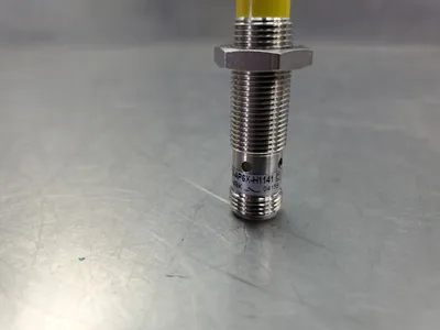 Turck Ni8U-EM12-AP6X-H1141 10-30VDC 200mA 8mm Proximity Sensor. 5E-17
