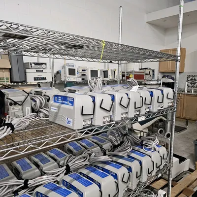 New | in-Stock Vasopress (NEW) VP500DM DVT VasoPress Pump (LOT Of 100 Units? Tables/Stretchers/Gurneys Texas US | PT Medical Technologies #1458828