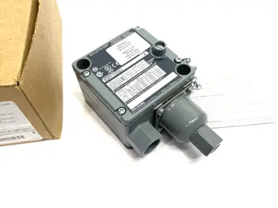 USED ALLEN-BRADLEY SER. A ELECTRO-MECHANICAL PRESSURE CONTROL SWITCH