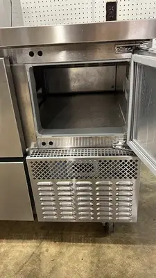 Used Continental Used 68" Continental Ref RA68N18M Refrigerated Sandwich Prep Table 115V - STS Food Prep Tables Illinois US | Falcon Restaurant Supply #1373544