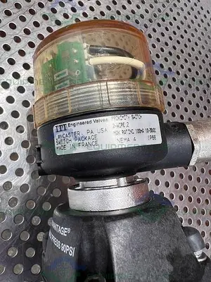 USED 3 ITT ADVANTAGE 4 WAY STAINLESS STEEL DIAPHRAGM VALVES W/ VALVE POSITIONER