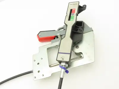 Allen Bradley 140G-H-FMX04 Disconnect Switch Flex Cable Operator 4' Ser A