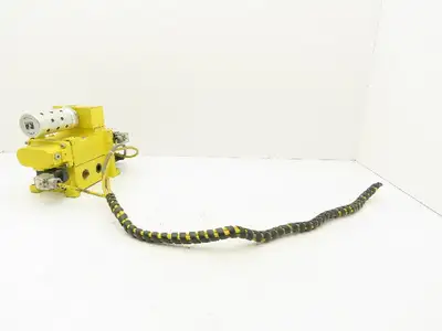 Ross Controls DM2CNA54A21 Double Solenoid Valve W/ Base Assembly 24VDC 30-120PSI