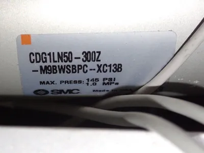 USED SMC CDG1LN50300ZM9BWABPCXC13B , CDA2B50400
