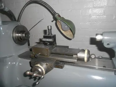 Hardinge Model DV-59 Super Precision Toolroom Lathe