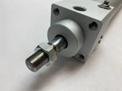 USED SMC HIGH-POWER CYLINDER, ROUND, 63MM BORE, 850MM STROKE