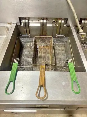 USED FRYMASTER FPC128