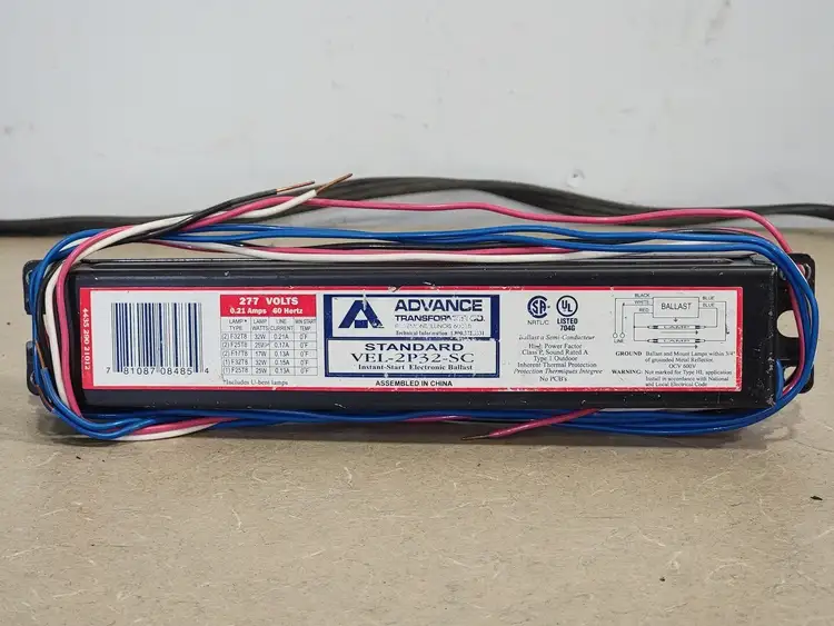 Used ADVANCE TRANFORMER CO VEL-2P32-SC Misc Electrical & Power Parts British Columbia CA | Lenmark #249642