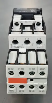 Siemens Sirius 3RT1024-1B..0 Contactor W/3RH1921-1HA22-3AA1 Loc4E42