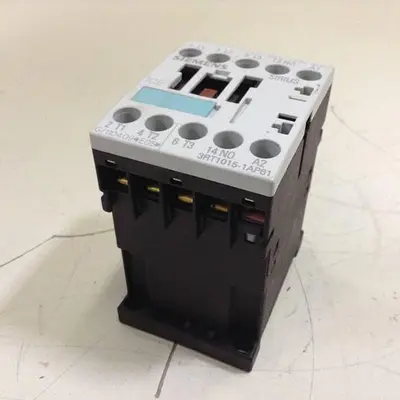 USED SIEMENS 3RT1 015-1AP61