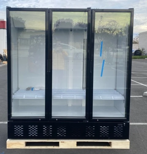 171-0106 72” Glass 3 Door Reach In Cooler
