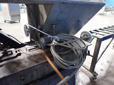 Wells 15 1/2" X 19 1/2" Horizontal Band Saw