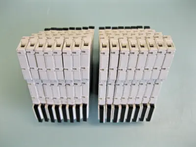 USED Allen-Bradley 700-HLT1Z