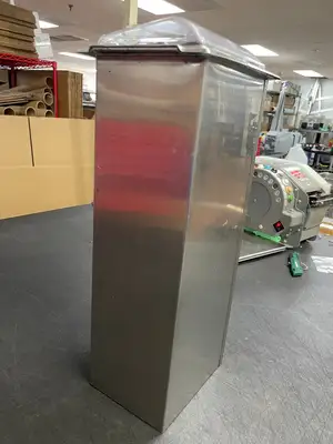Used San Jamar Used San Jamar H2001CLSS In-Counter Fullfold Napkin Dispenser Restaurant Front of House Furnishings Illinois US | Falcon Restaurant Supply #1376199