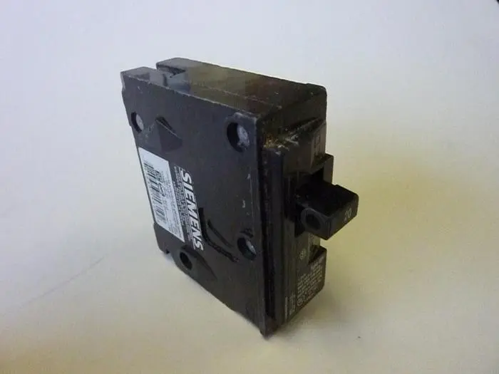 Used SIEMENS QP120 Circuit Breakers Michigan US | Ideal Machinery #592460