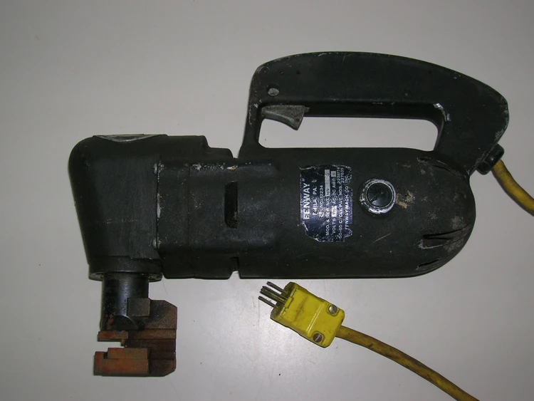 Used _UNKNOWN_ HN Nibblers Minnesota US | A&I Equipment #1317337