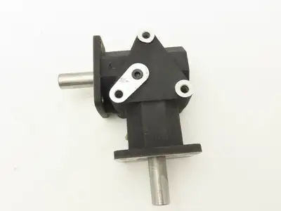 Crown C108806 Zero Max Gear Drive 1:1 Ration 5/8" Shaft 2 Way Right Angle