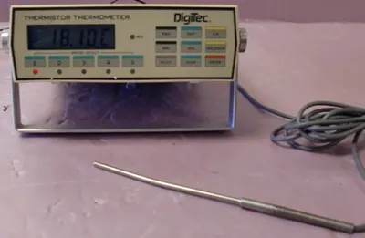 QTY. 1. DIGITEC, THERMISTOR THERMOMETER, M/N: 5831...