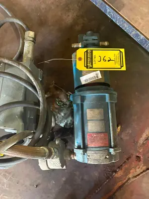 Used _UNKNOWN_ _UNKNOWN_ Pumps (liquid, other) Ohio US | Myron Bowling Auctioneers Inc #1504590