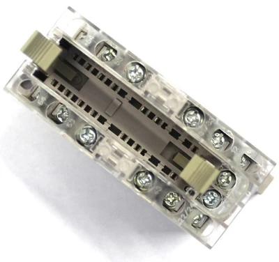 USED OMRON P7SA-14F